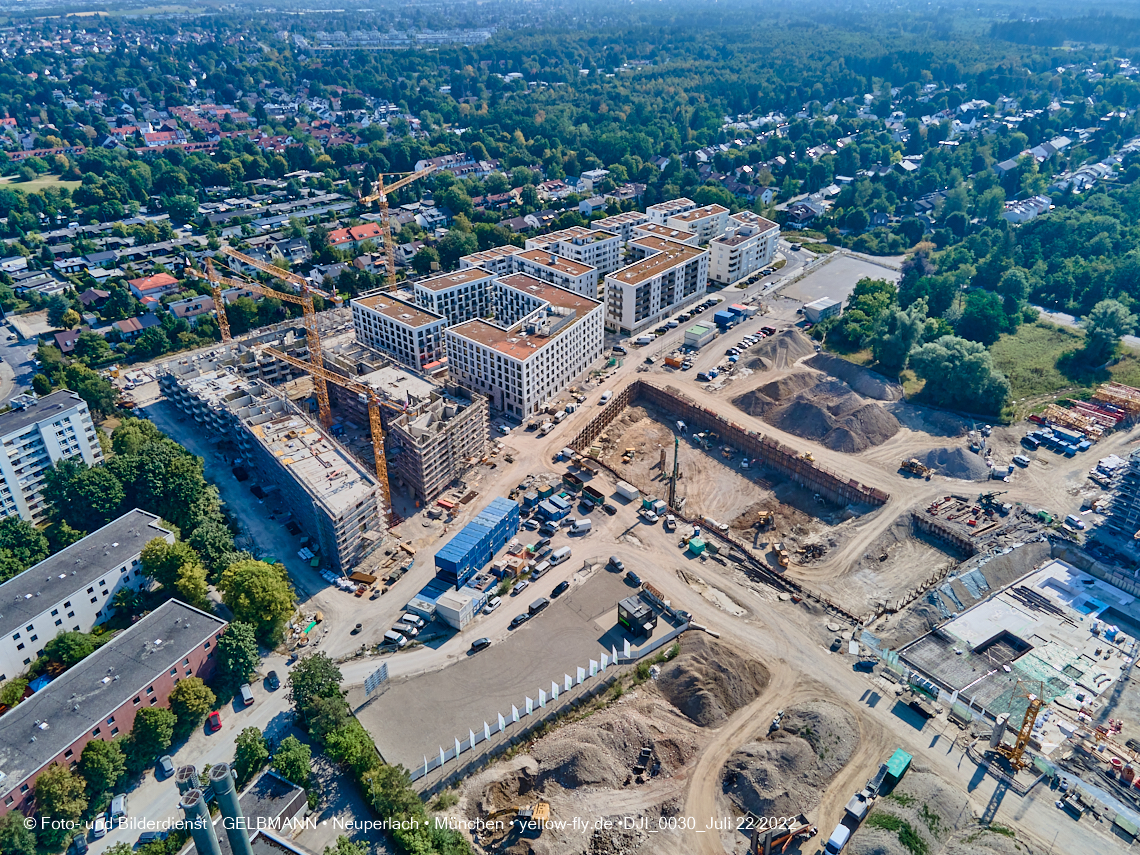 22.07.2022 - Baustelle Alexisqaurtier und Pandion Verde in Neuperlach